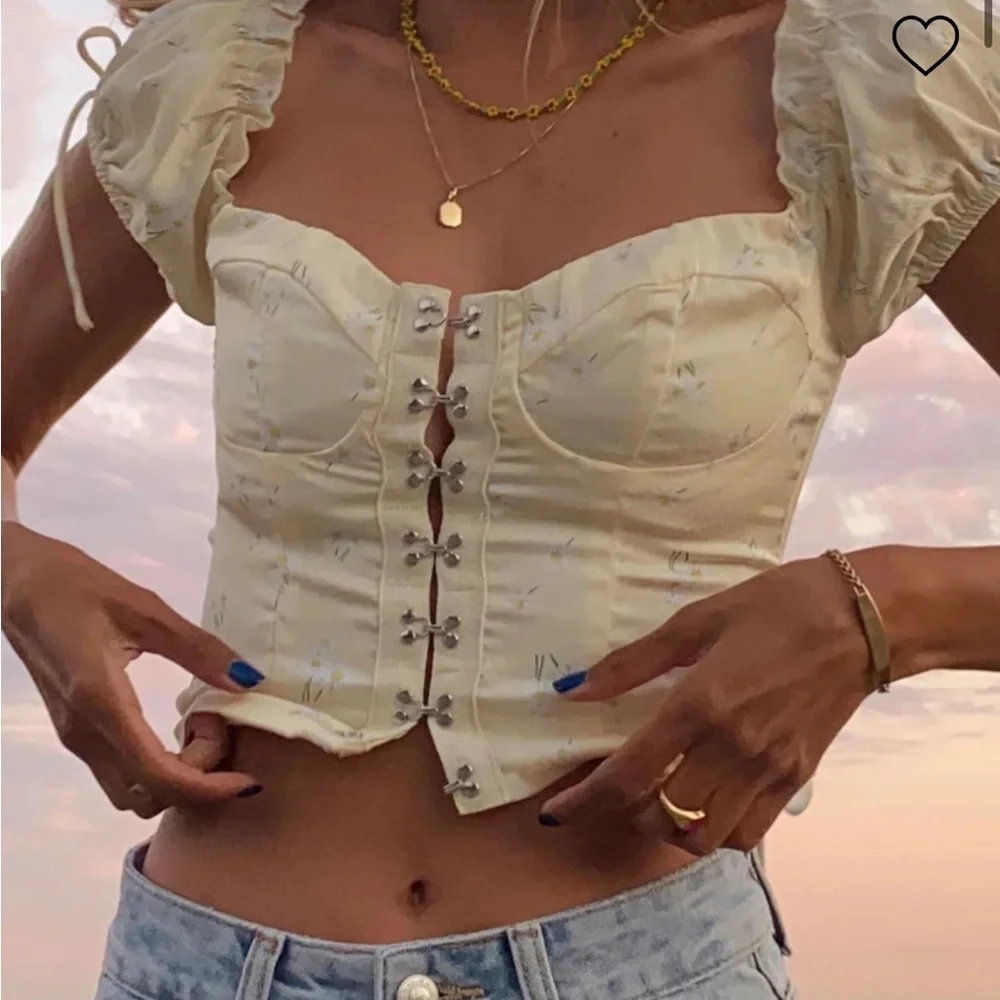 NWT Princess Polly Allyson Top Yellow - Picture 2 of 11